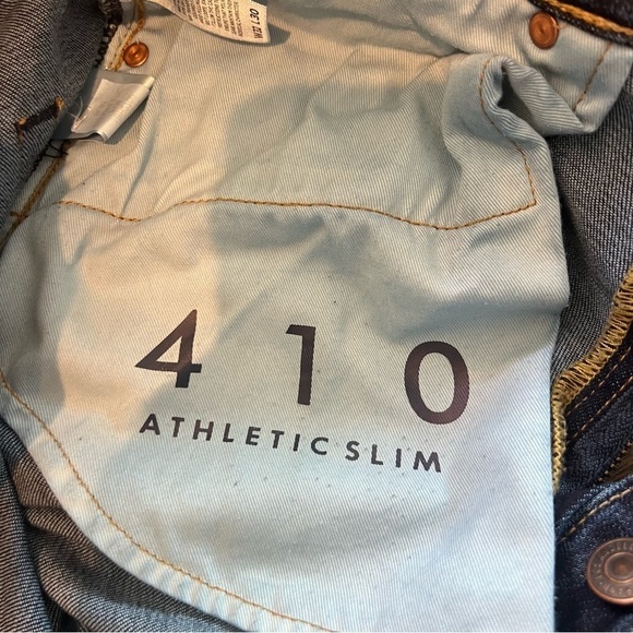 Lucky Brand Men’s 410 Athletic Slim jeans size 32/30 - Picture 5 of 6